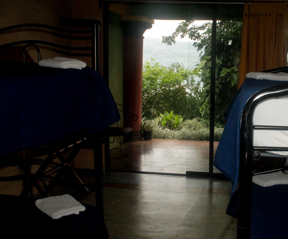 Lake Arenal Hotel And Brewery Tronadora Exteriör bild