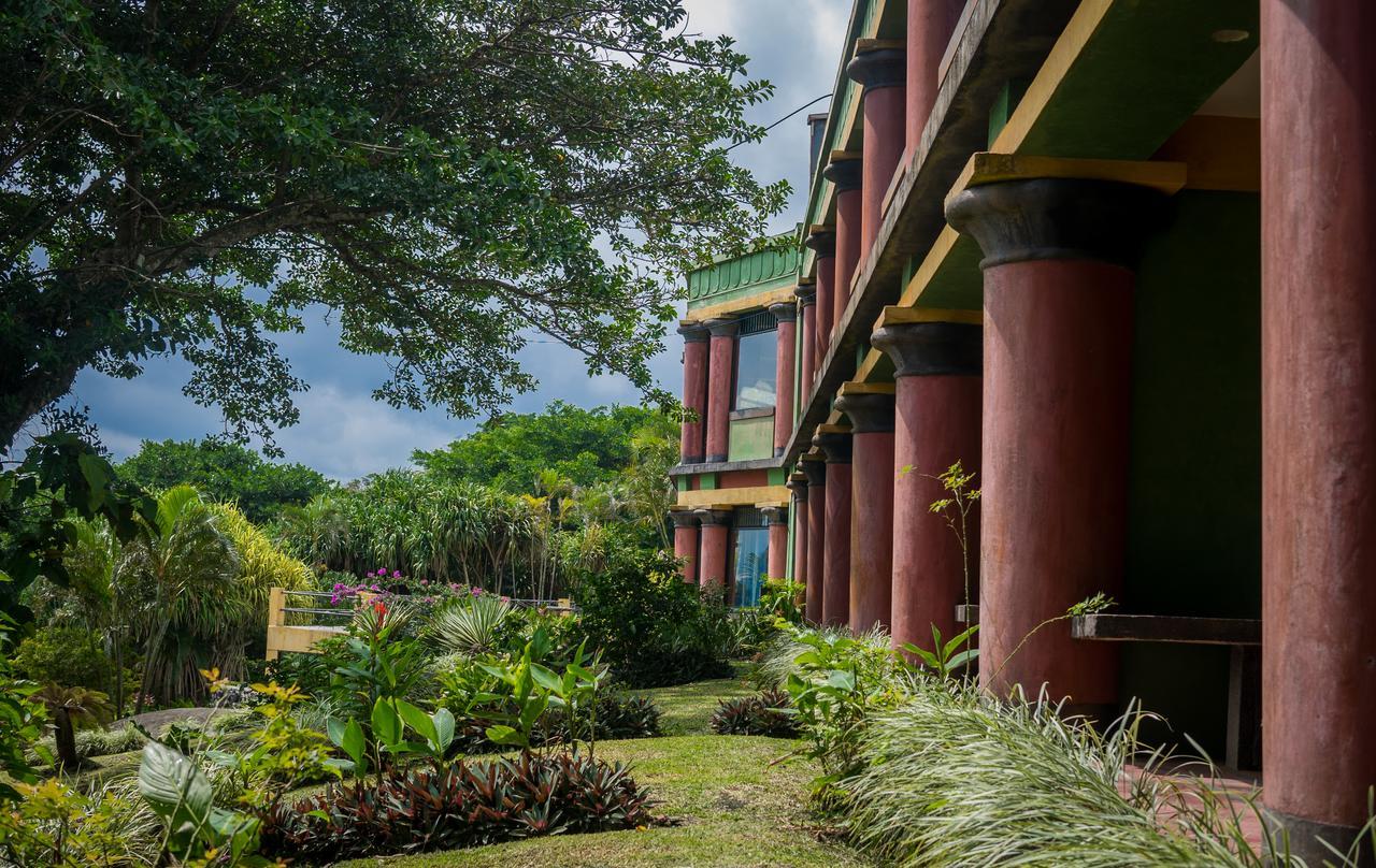 Lake Arenal Hotel And Brewery Tronadora Exteriör bild